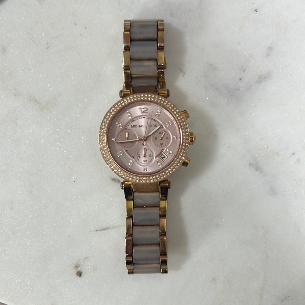 Michael Kors rose gold watch